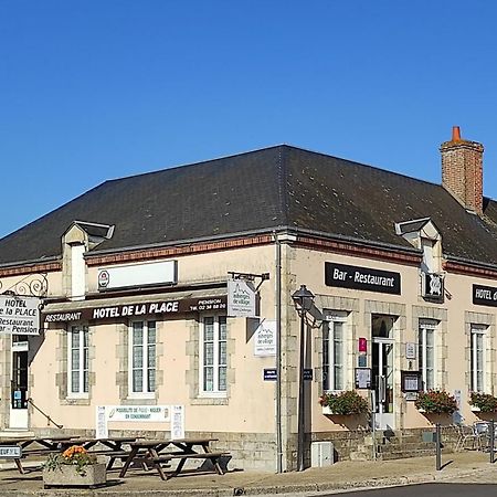 Hôtel de la Place Germigny-des-Prés Exterior foto